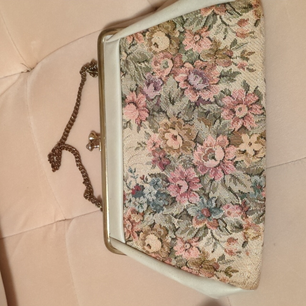Vintage tapestry clutch with chain